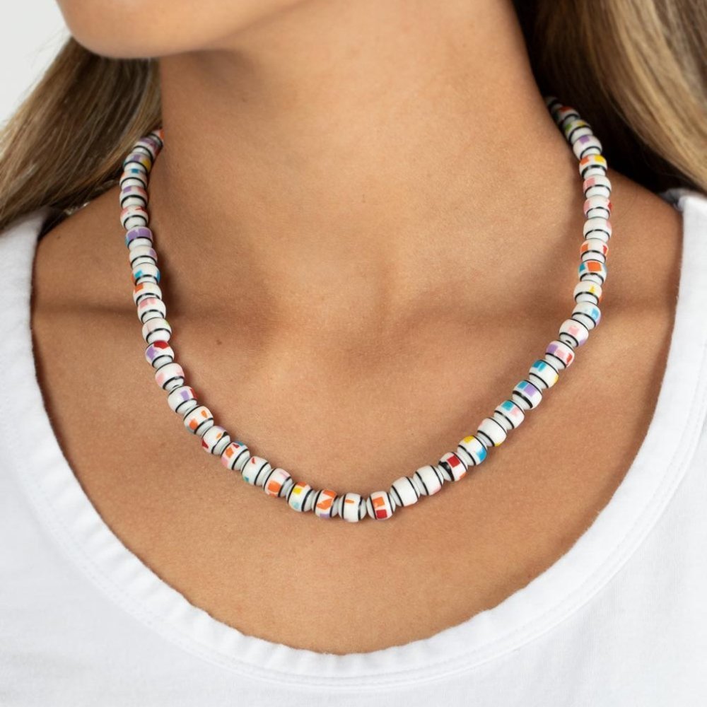 𝅺GOBSTOPPER Glamour - White